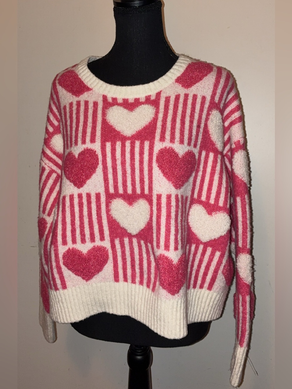 Women's Pink & Cream Heart-Pattern Crewneck Sweater